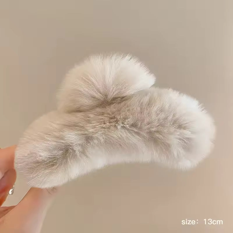 Paris Fur Hair Claw